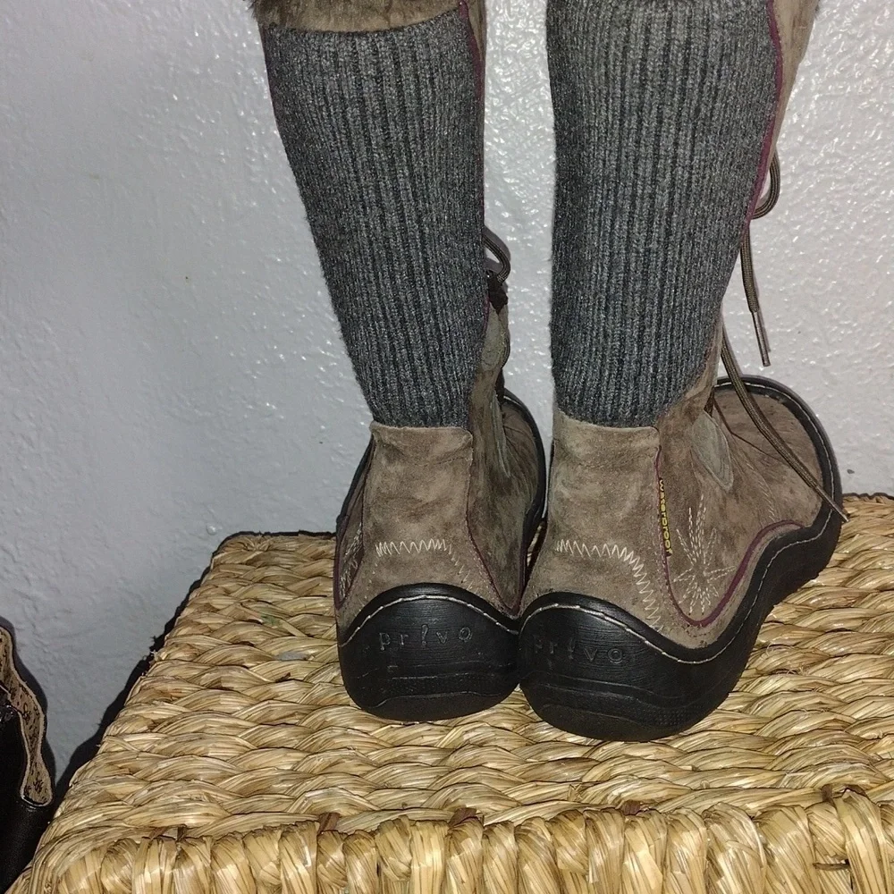 Privo By Clark’s Embroidered Suede Waterproof Mid Calf Lace Up Brown Boots 7.5